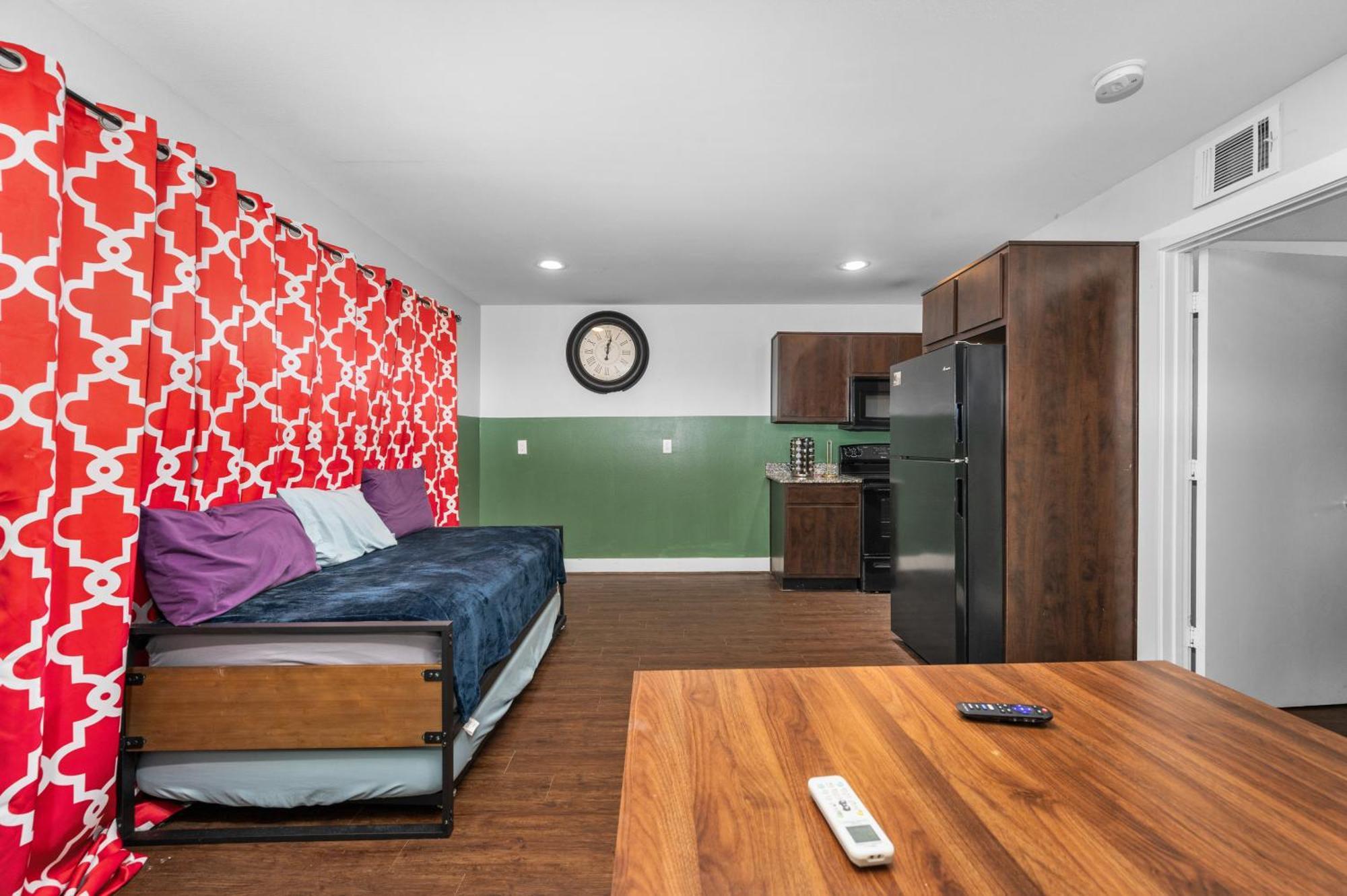 Rustic 1Br Apartment Near Medcenter-Uh-Nrg Хьюстон Экстерьер фото