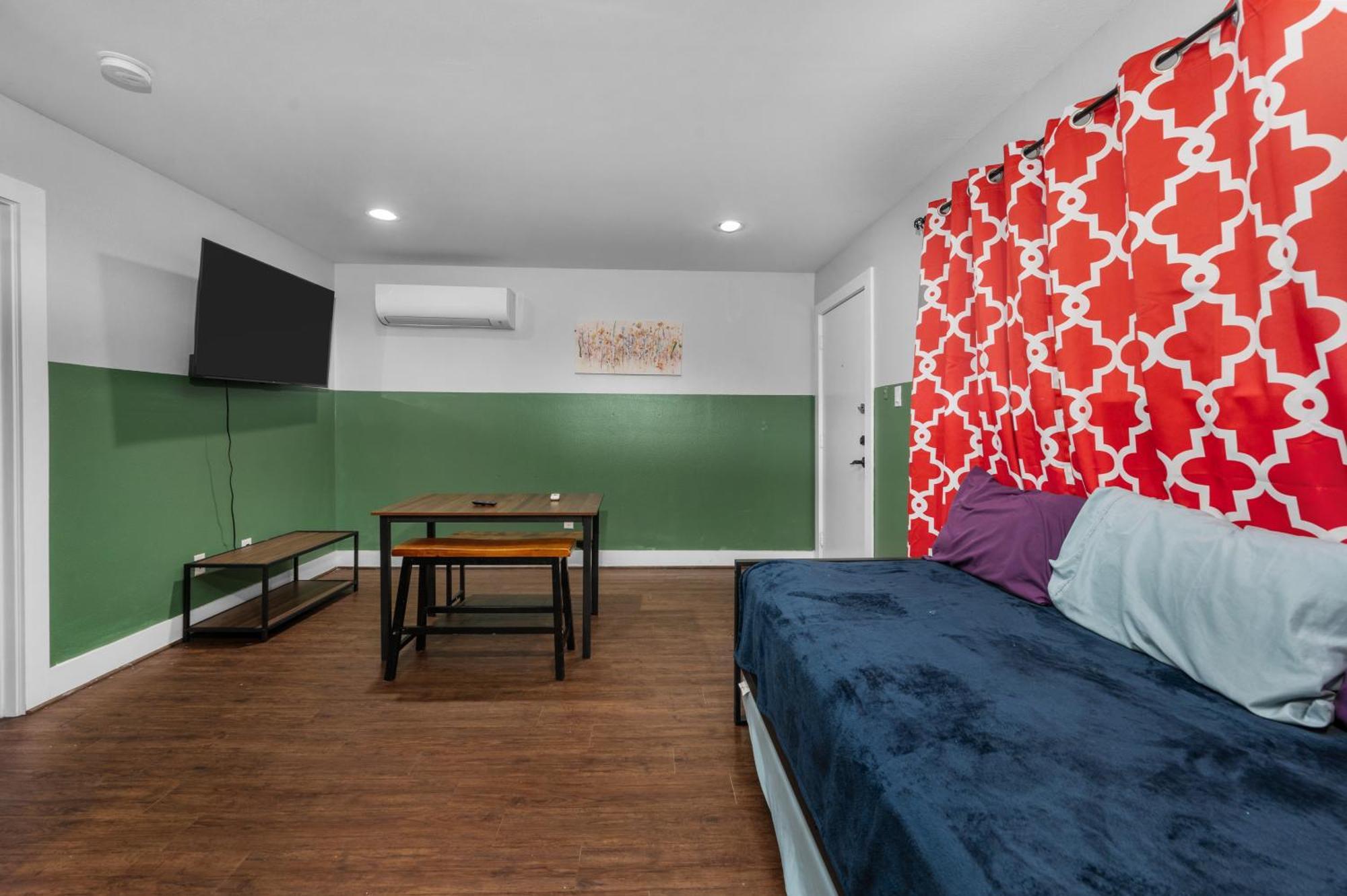 Rustic 1Br Apartment Near Medcenter-Uh-Nrg Хьюстон Экстерьер фото